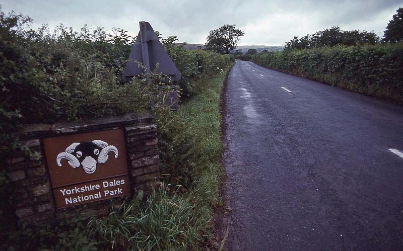 WT 3100 347-33 UK-3 1992.jpg